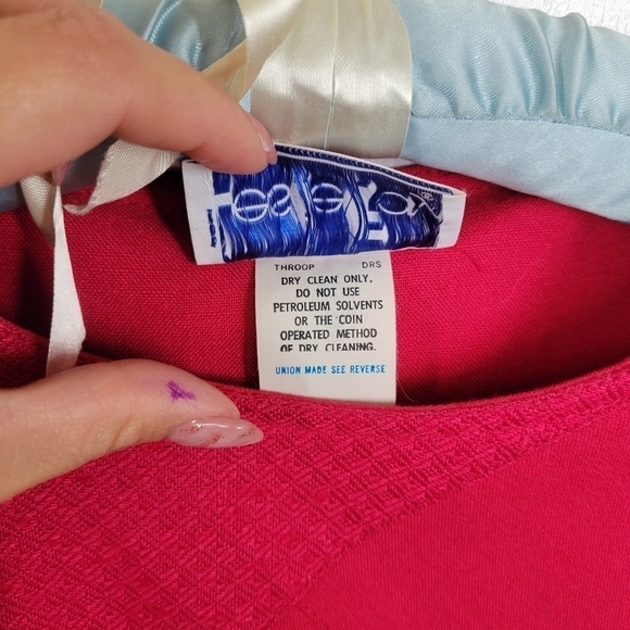 VINTAGE Leslie Fay Union Made Fuchsia Puff Sleeve Belted Dress 1970s Lady - Picture 11 of 17